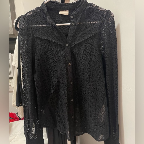 Black see through blouse - Picture 2 of 3